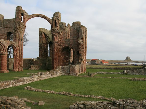 Viking Coast and Alnwick Castle Very Small Group Tour from Edinburgh - Border country on the return: short breaks that keep you fresh